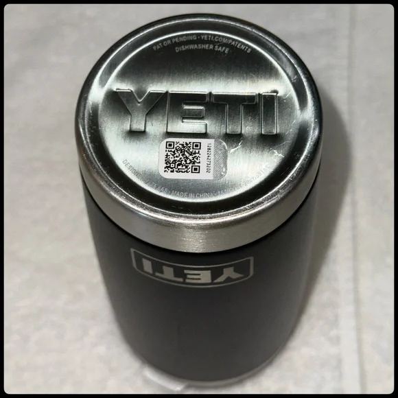 🔥🧊YETI Black Stainless Steel 20oz Tumbler with Lid. One Owner. A- condition. 👌🏼 - Picture 5 of 16
